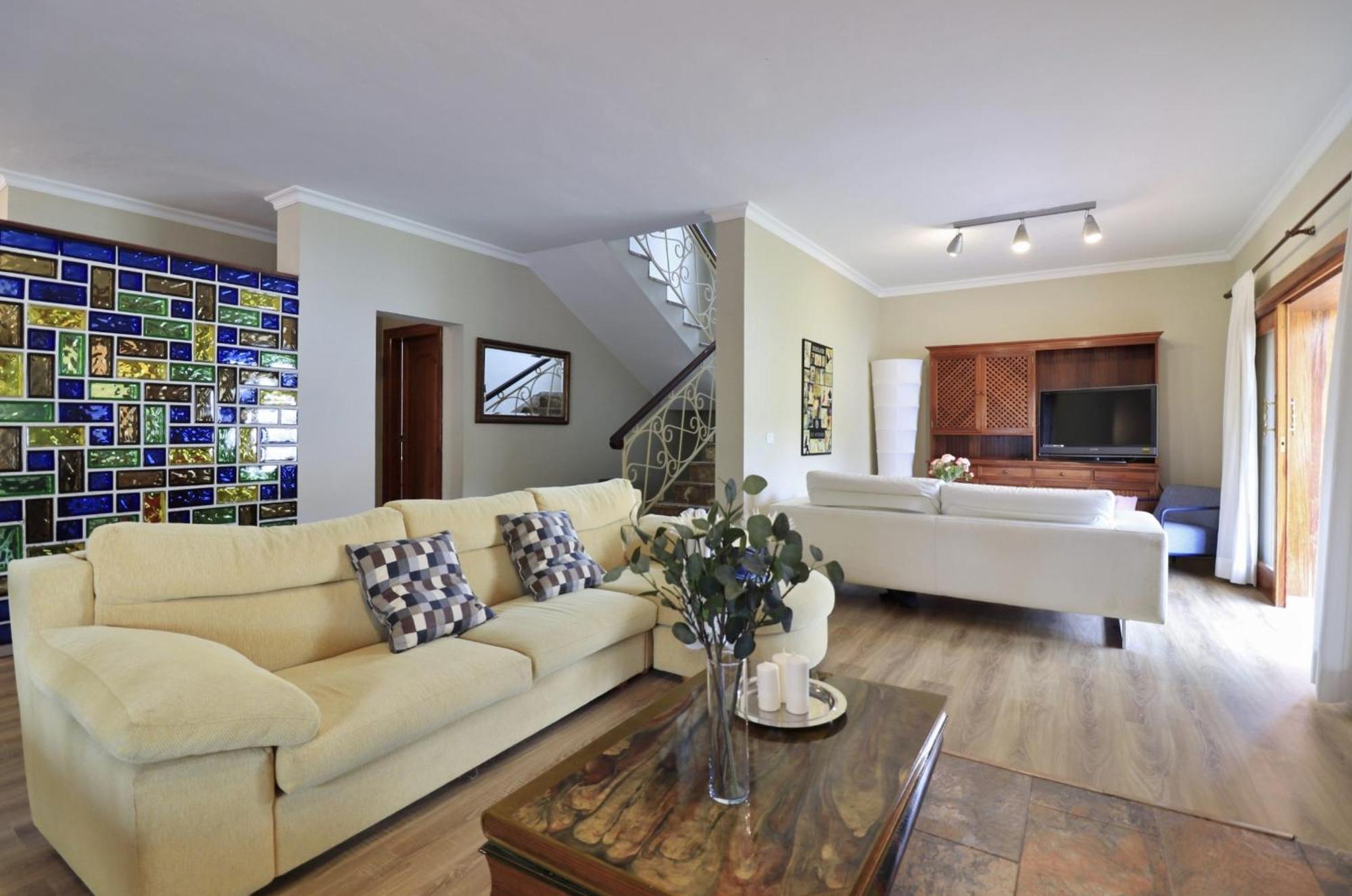 Maruja Holiday home